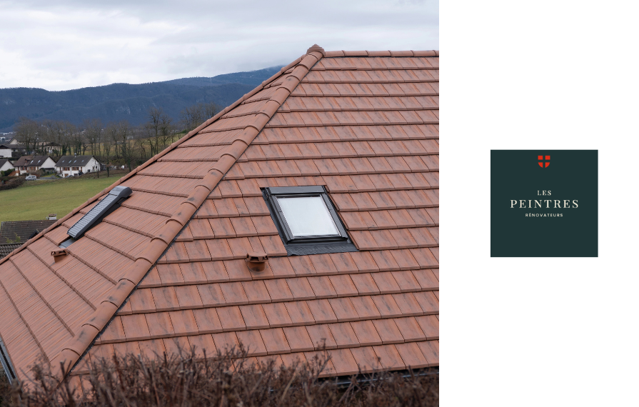 préparer toiture avant hiver – toiture en tuiles avec fenêtre de toit en environnement montagneux